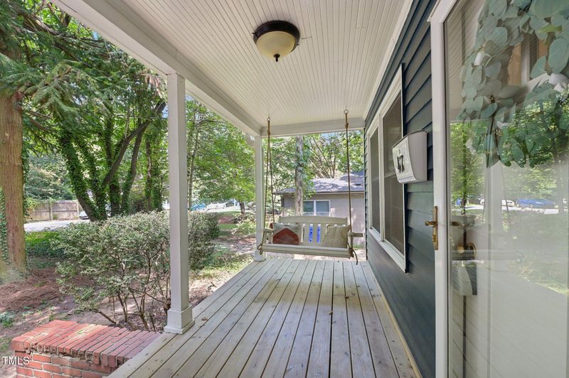 47 Davie Cir, Chapel Hill, NC 27514
