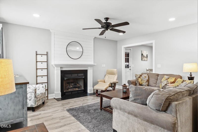 47 Hadleigh Way, Fuquay Varina, NC 27526