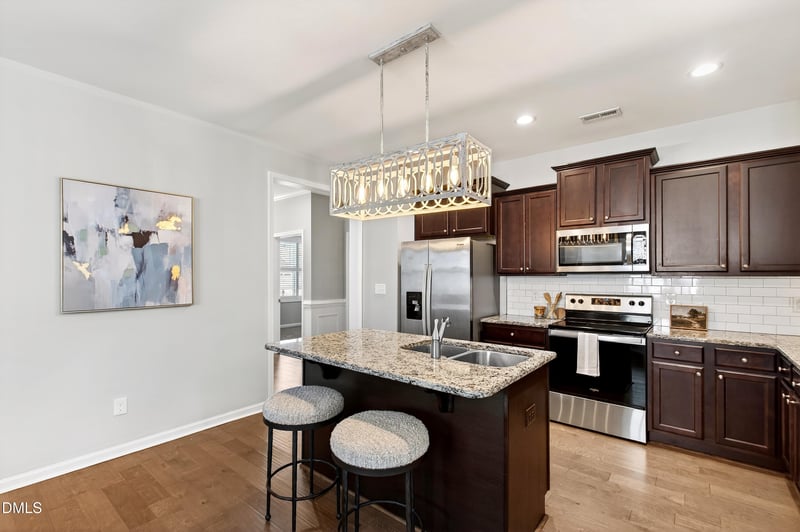 47 Highmeadow Ln, Clayton, NC 27520