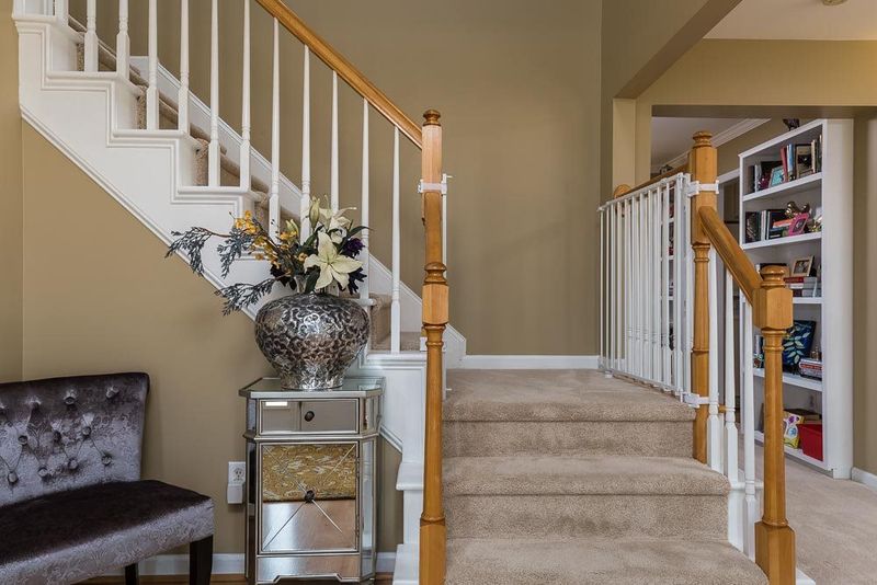 47 Lake Village Dr, Durham, NC 27713