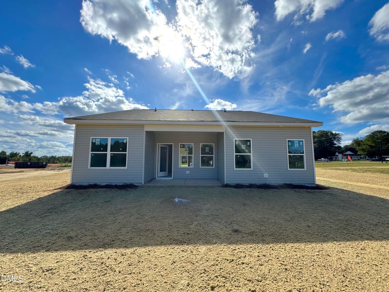 47 Smith Farms Dr, Lillington, NC 27546