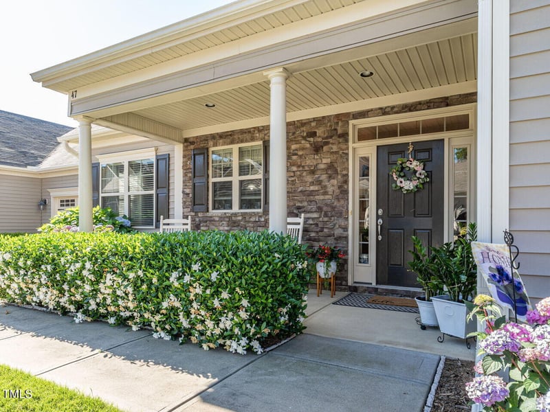 47 W Umbria Ct, Clayton, NC 27527