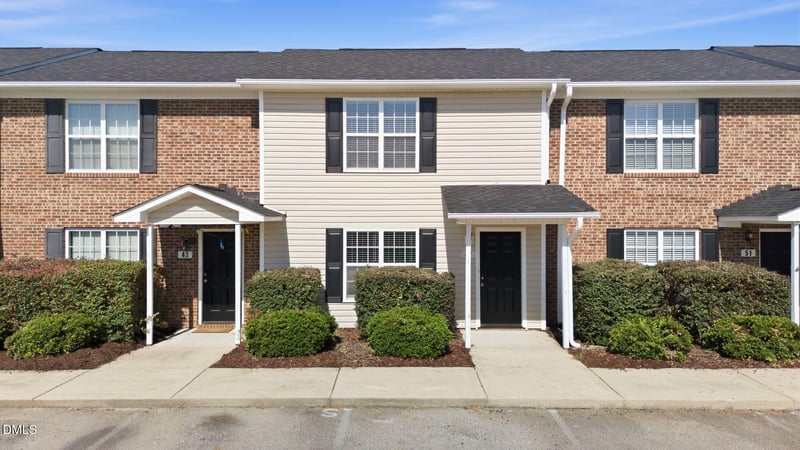 47 Wolf Creek Ln, Lillington, NC 27546