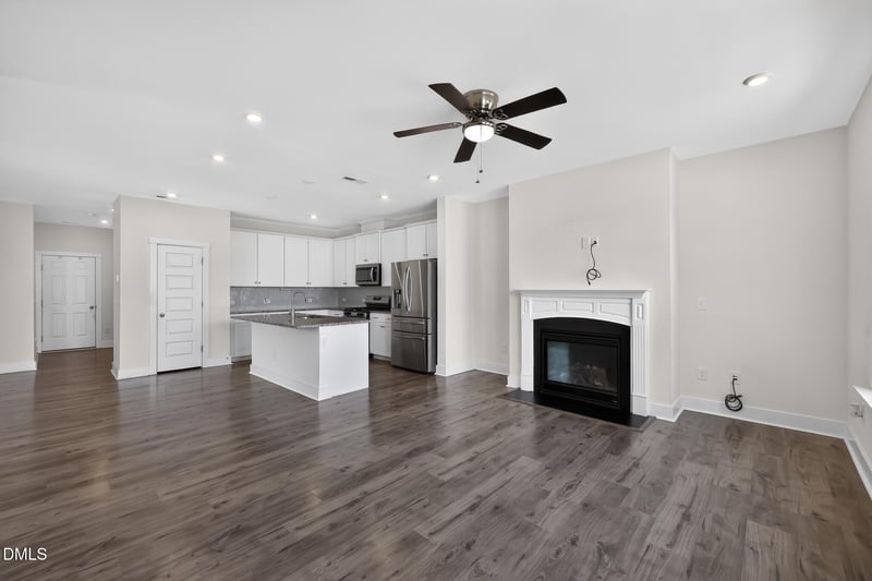 470 Clark Creek Ln, Cary, NC 27519