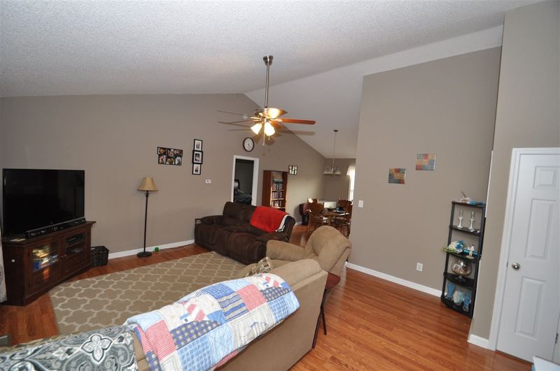 470 Weatherspoon Ln, Smithfield, NC 27577