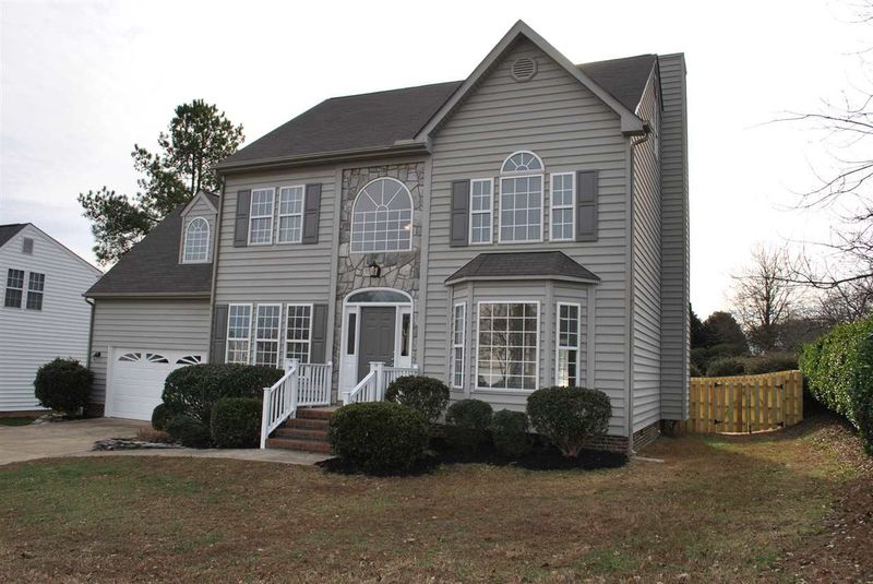 4700 Arbor Chase Dr, Raleigh, NC 27616