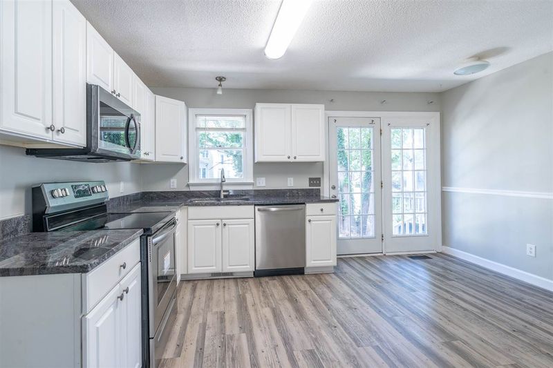 4700 Fox Rd, Raleigh, NC 27616