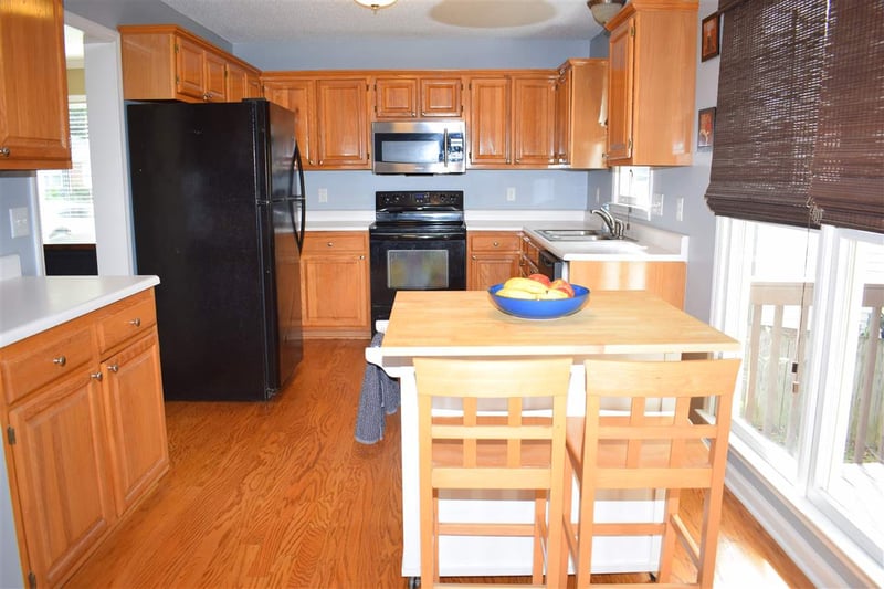 4700 Holly Brook Dr, Cary, NC 27539