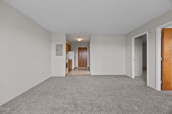 4700 Westgrove St #709, Raleigh, NC 27606