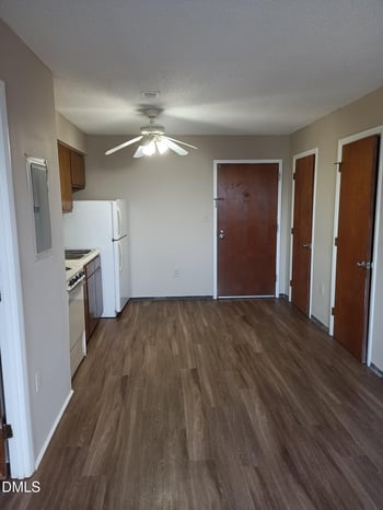 4700 Westgrove St #801, Raleigh, NC 27606