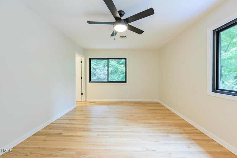 4700 Woodridge Dr, Raleigh, NC 27612