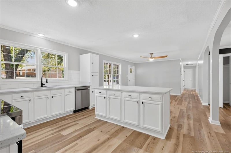 4701 Beaufort Dr, Fayetteville, NC 28304