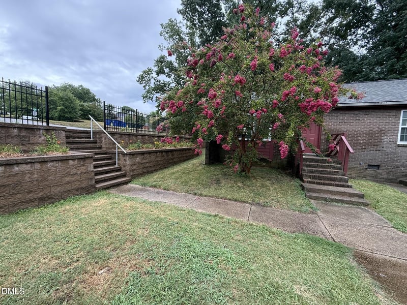 4701 Brockton Dr #A,b,c,d, Raleigh, NC 27604