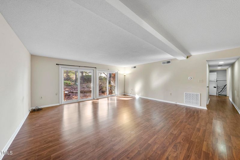 4701 Edwards Mill Rd #C, Raleigh, NC 27609