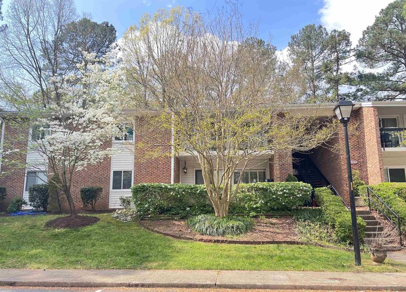 4701 Edwards Mill Rd #E, Raleigh, NC 27612