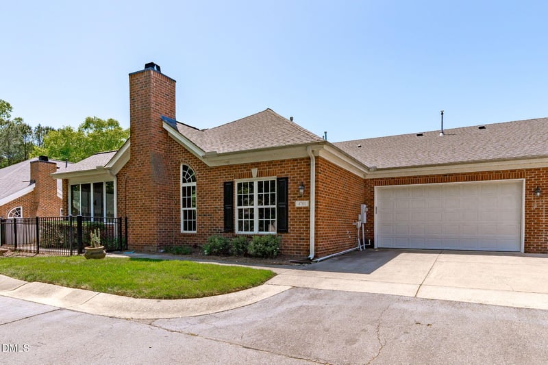 4701 Freys Hill Ct, Raleigh, NC 27612