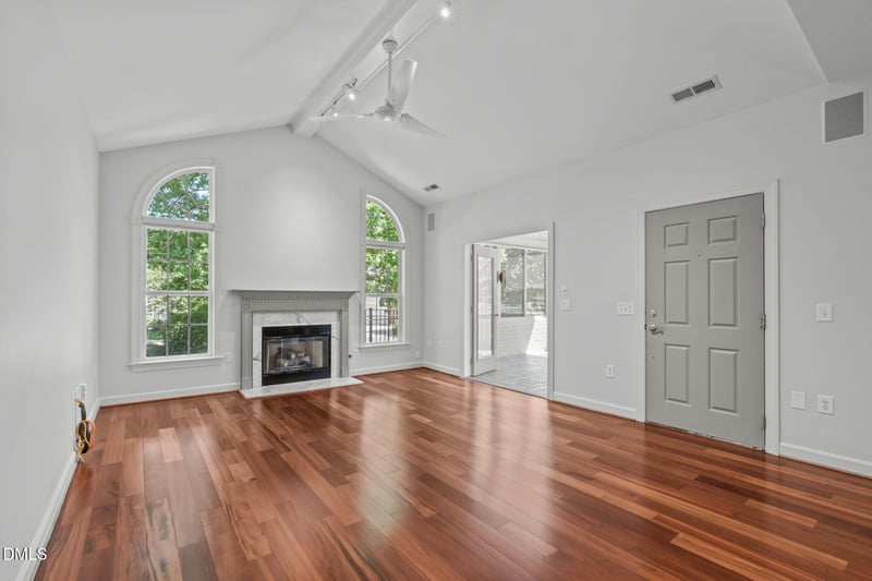 4701 Freys Hill Ct, Raleigh, NC 27612