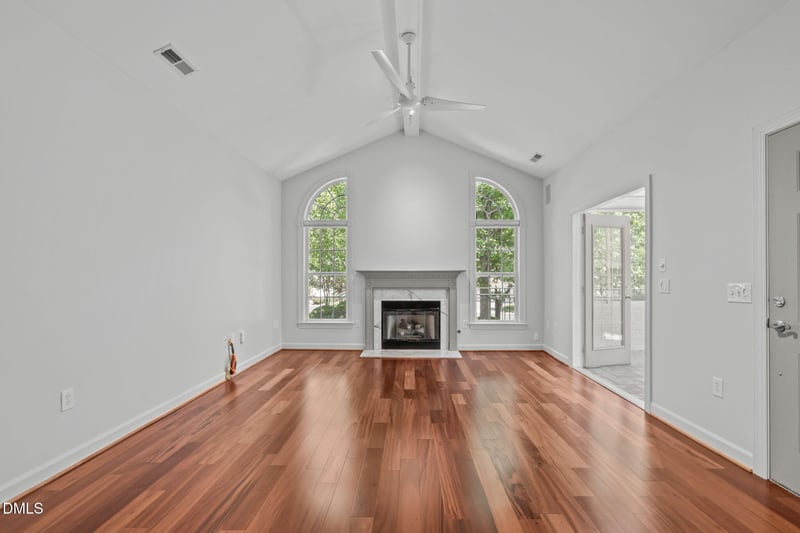 4701 Freys Hill Ct, Raleigh, NC 27612