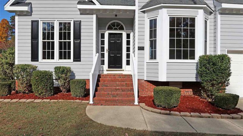 4701 Grand Cypress Ct, Raleigh, NC 27604