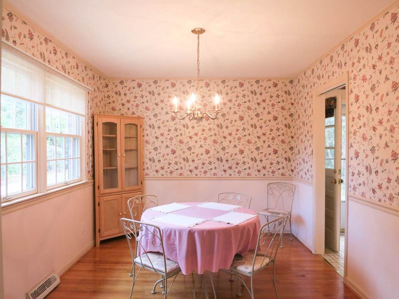 4701 Latimer Rd, Raleigh, NC 27609