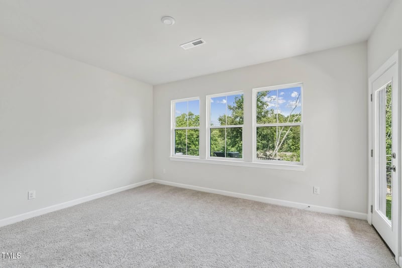 4701 Mint Leaf Ln, Raleigh, NC 27612