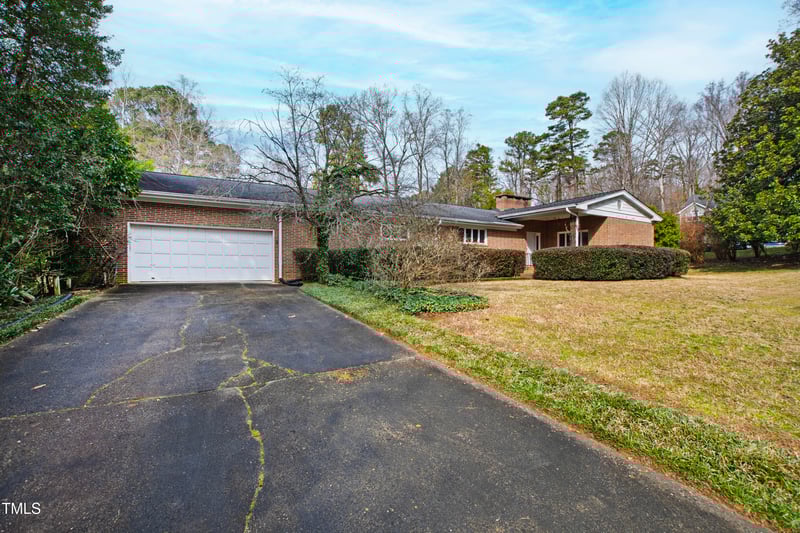 4701 Morehead Dr, Raleigh, NC 27612