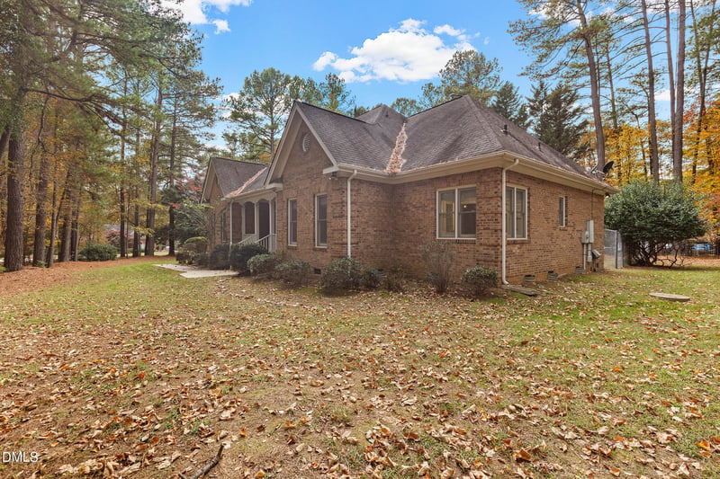 4701 Regalwood Dr, Raleigh, NC 27613
