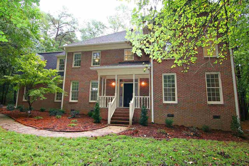 4704 Fallswood Pl, Raleigh, NC 27613