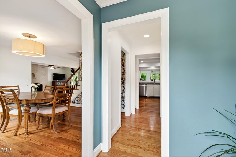 4704 Radcliff Rd, Raleigh, NC 27609