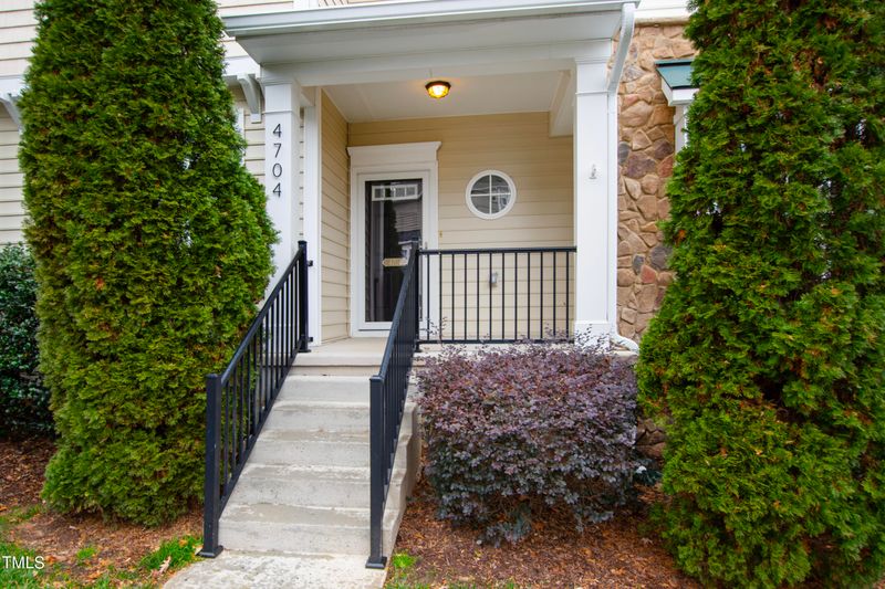 4704 Springerly Ln, Raleigh, NC 27612