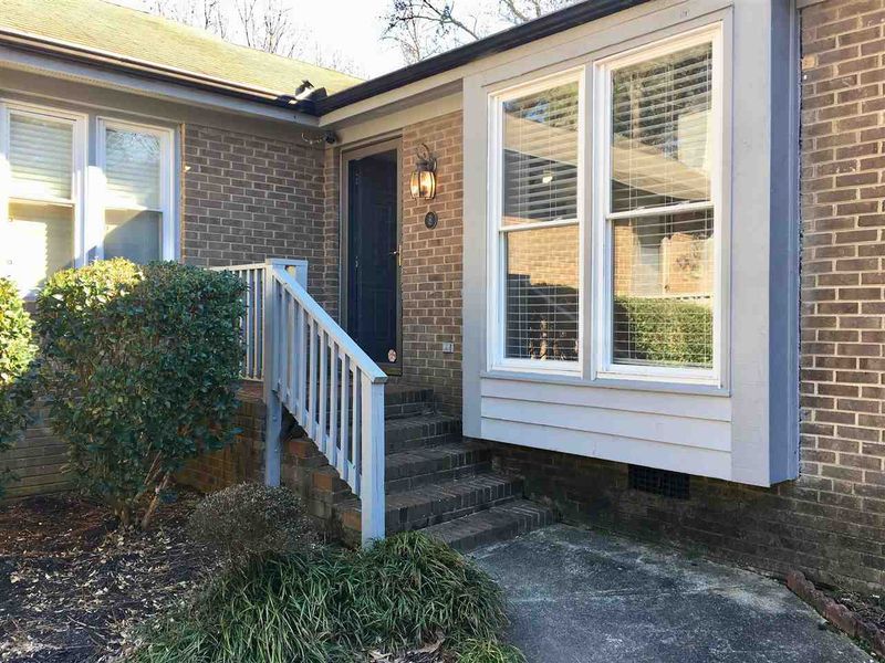 4705-B Matt Dr #B, Raleigh, NC 27604