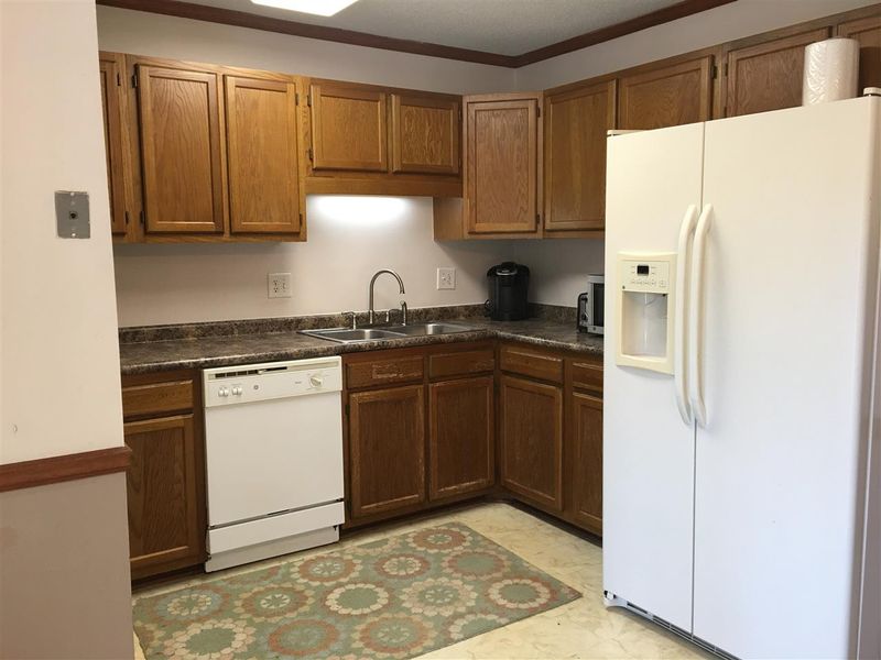 4705-B Matt Dr #B, Raleigh, NC 27604