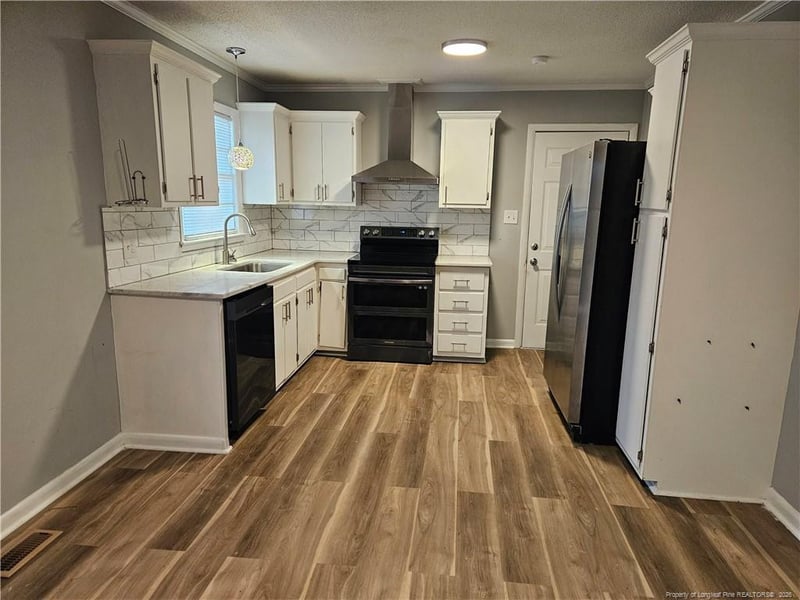 4705 Beaufort Dr, Fayetteville, NC 28304