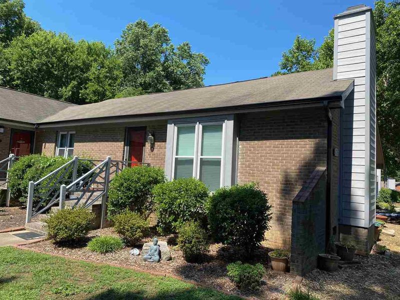 4705 Matt Dr #D, Raleigh, NC 27604