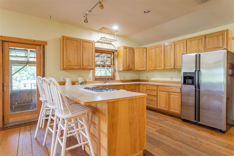 4705 Nicks Rd, Mebane, NC 27302
