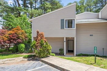 4705 Walden Pond Dr, Raleigh, NC 27604