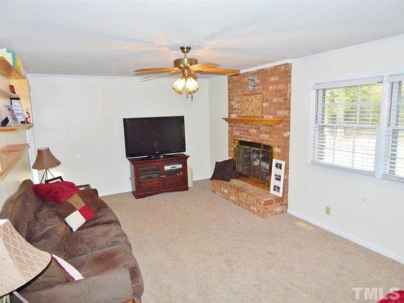 4706 Brooklane Dr, Durham, NC 27712