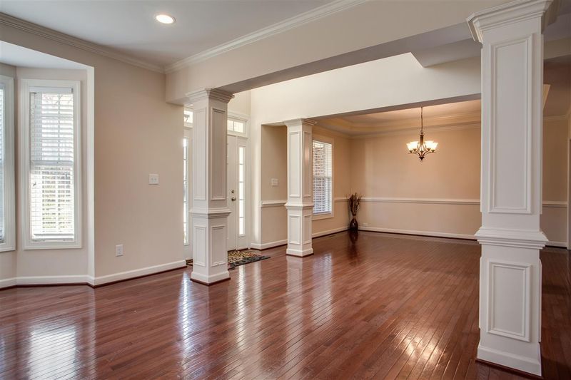 4706 Cumberland Dr, Durham, NC 27705