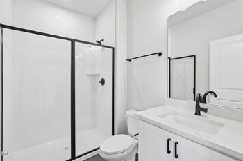 4706 Cypress Tree Ln, Raleigh, NC 27612