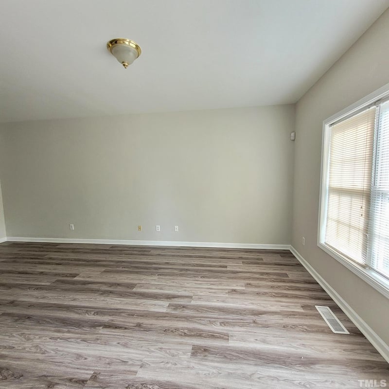 4706 Parkville Dr, Raleigh, NC 27604