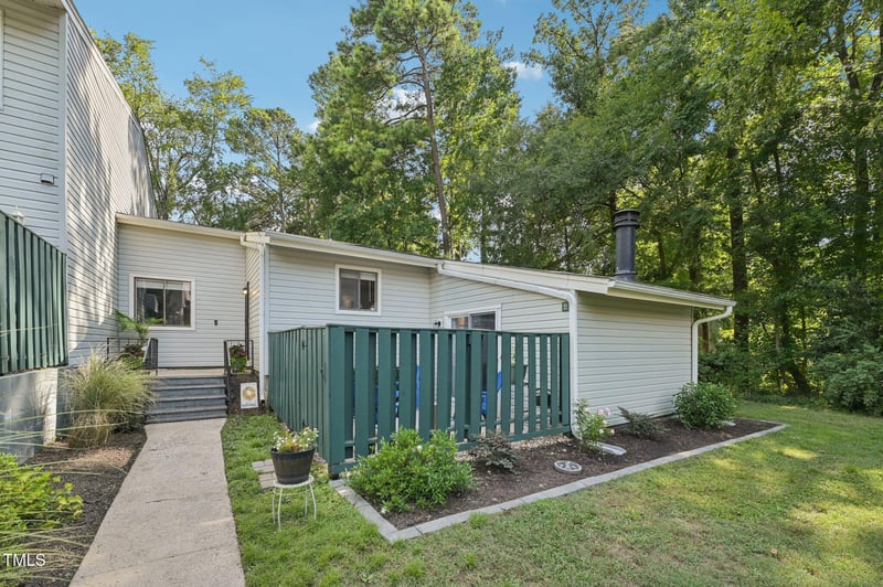 4706 Walden Pond Dr #B, Raleigh, NC 27604