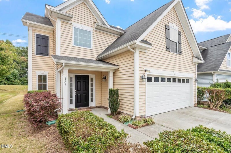 4707 Smarty Jones Dr, Knightdale, NC 27545