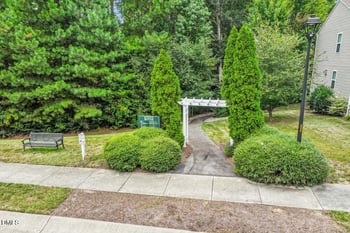 4707 Smarty Jones Dr, Knightdale, NC 27545