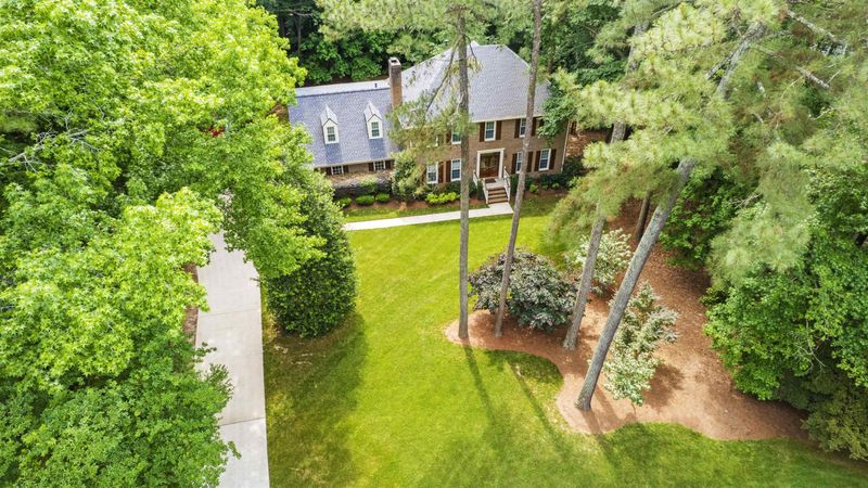 4708 Fallswood Pl, Raleigh, NC 27613