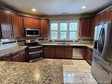 4708 Woodline Dr, Fayetteville, NC 28314