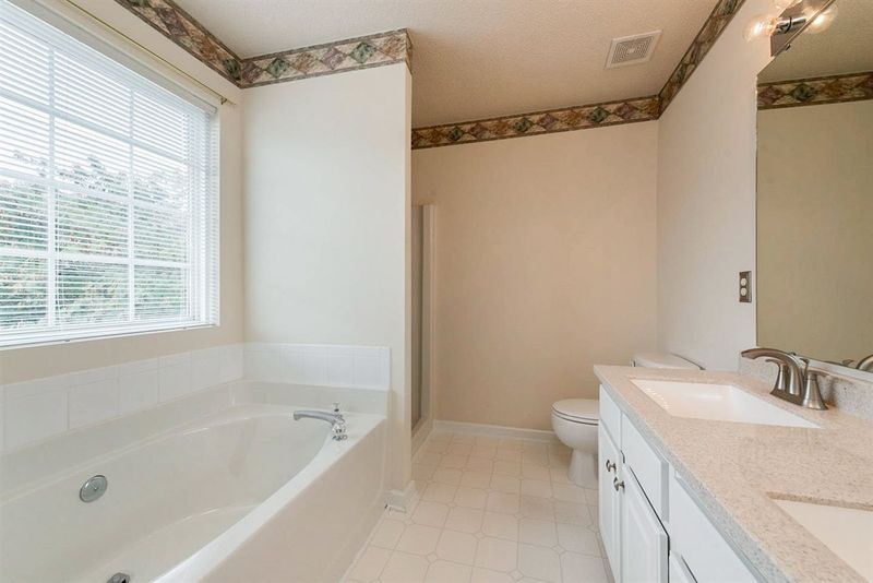 4709 Cardinal Grove Blvd, Raleigh, NC 27616