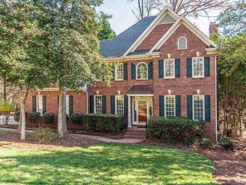 4709 Greenpoint Ln, Holly Springs, NC 27540