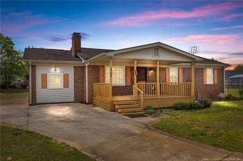 4709 Quaker Ct, Hope Mills, NC 28348