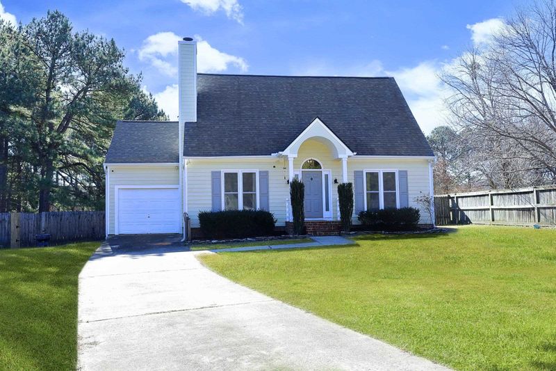 4709 Treys Ct, Apex, NC 27539
