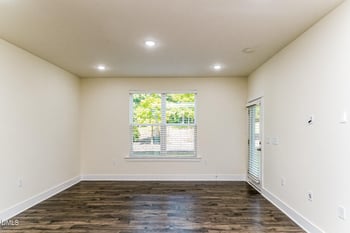 471 Clark Creek Ln, Cary, NC 27519